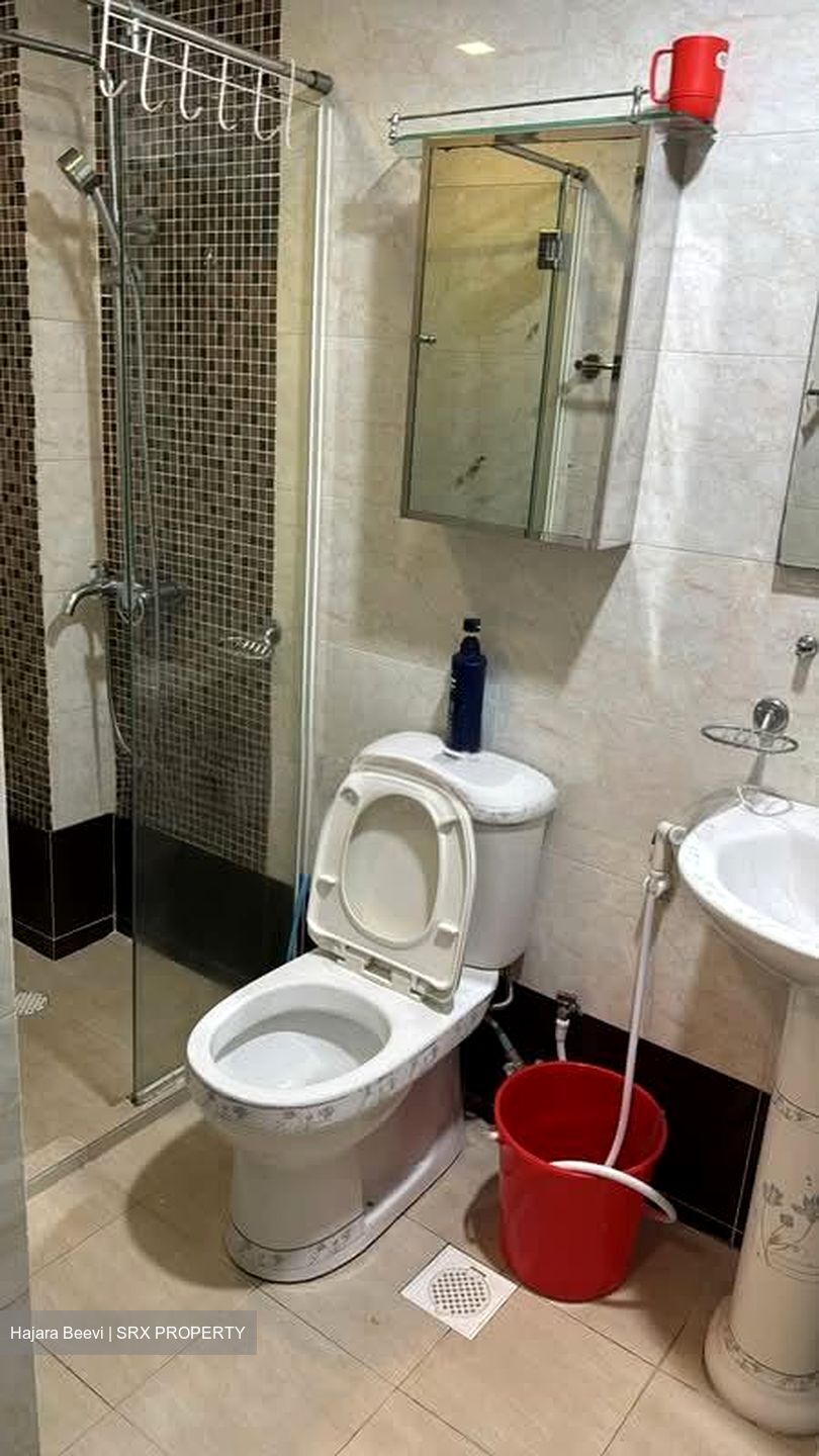 Pasir Panjang Road (D5), Terrace #540386151